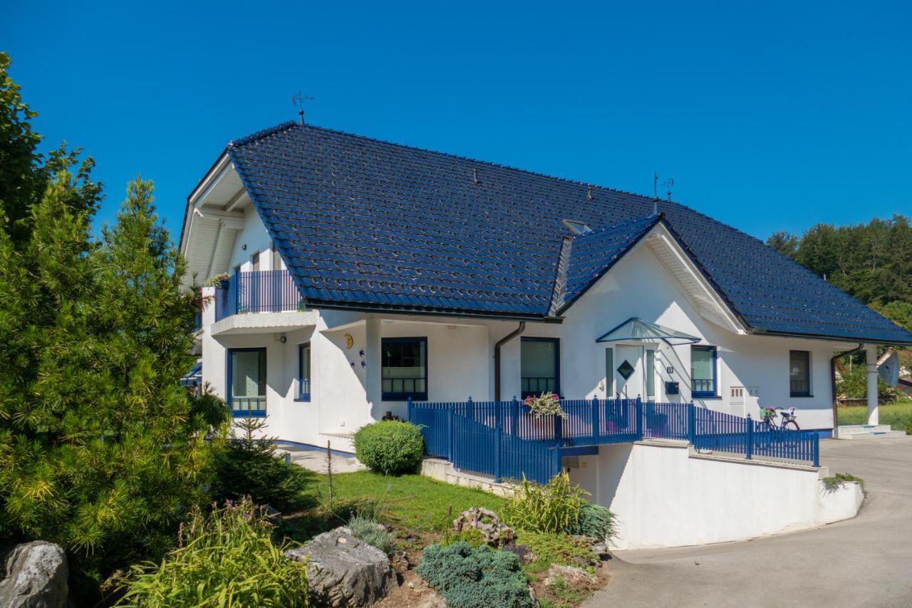 Modrin Apartments Kamnik Eksteriør billede
